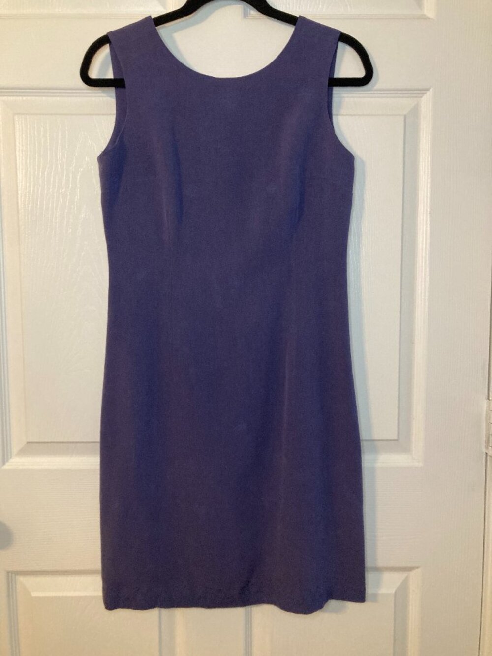 Vintage Tommy Bahama Women's Purple Silk Dress - Tropical Embroidery- Size 4